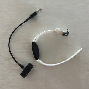 FitBit Inspire HR - Gently Used, Charger Included